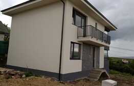 Casa 135 mp utili, 500 mp teren, statie de bus, panorama!