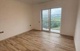 Apartament nemobilat, 3 camere, 71 mp, 2 parcari, Donath Park