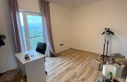Apartament nemobilat, 3 camere, 71 mp, 2 parcari, Donath Park