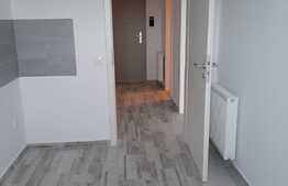 Garsonieră, 39 mp, parter înalt, decomandată, finisaje premium, zona Coresi Mall