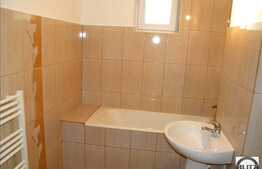 De inchiriat apartament cu 3 camere, 82 mp utili, zona Silver Business Center