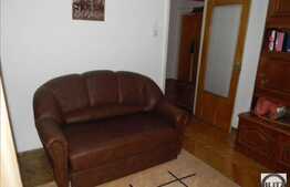 Apartament 4 camere de vanzare, 76 mp utili, zona Clabucet, cu boxa inclusa