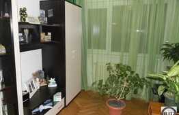 Apartament 4 camere de vanzare, 76 mp utili, zona Clabucet, cu boxa inclusa