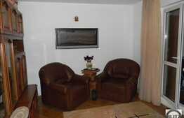 Apartament 4 camere de vanzare, 76 mp utili, zona Clabucet, cu boxa inclusa