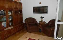 Apartament 4 camere de vanzare, 76 mp utili, zona Clabucet, cu boxa inclusa