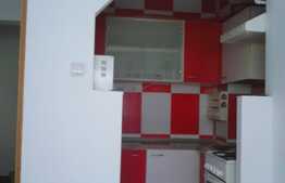 Apartament 3 camere, 97 mp, decomandat, cu magazie si beci, Ghimbav