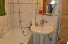 Vanzare apartament 5 camere, decomandat, 99 mp utili, zona Izlazului