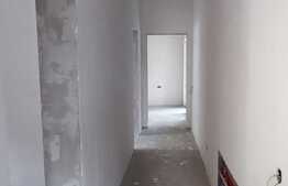 Casa individuala pe un nivel, 900 mp teren, 120 utili, la 13 km de centrul orasului!