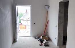 Casa individuala pe un nivel, 900 mp teren, 120 utili, la 13 km de centrul orasului!