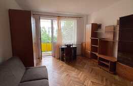 Apartament de 2 camere, decomandat, 70 mp, zona Centrala