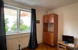 Apartament de 2 camere, decomandat, 70 mp, zona Centrala