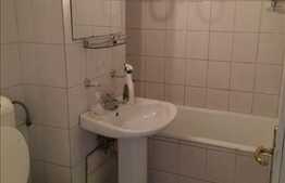 Vanzare apartament 4 camere, 82 mp, boxa subsol, zona Piata Marasti