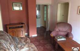 Vanzare apartament 4 camere, 82 mp, boxa subsol, zona Piata Marasti