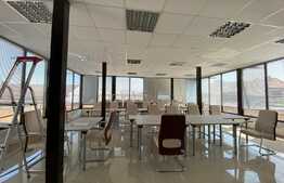 Cladire individuala P+3, 753 mp, zona Centrala, alimentatie publica in CF