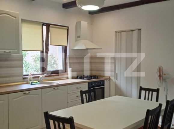 Apartament de închiriat 4 camere Centrul Istoric - 68557AI | BLITZ Brașov | Poza1
