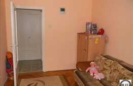 Apartament de vanzare 2 camere, 49.5 mp utili, zona Gr. Alexandrescu, cu boxa