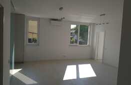 Spatiu de inchiriat, 75 mp, parcare, zona strazii Septimiu Albini