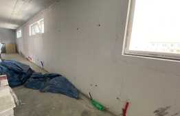 Spatiu pretabil pentru depozitare sau activitati, 85 mp, Floresti 