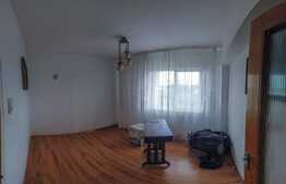 Apartament de 2 camere, decomandat, 50 mp, zona Astra
