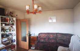 Apartament 4 camere, 90 mp, 2 balcoane, decomandat, Calea București