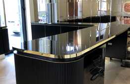 Showroom elegant in zona The Office!