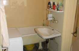 Vanzare apartament 2 camere, decomandat, 45 mp utili, zona Profi