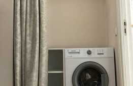 Apartament 2 camere, 50 mp, posibilitate de parcare, zona strazii Craiova