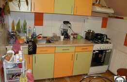 Vanzare 2 camere, decomandat, 50 mp utili, zona Oasului, imobil nou, parcare