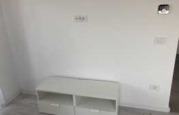 Studio, zona Coresi, prima inchiriere