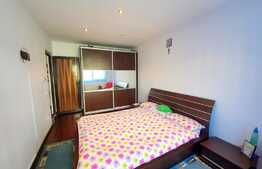 Apartament decomandat, 2 camere, etaj intermediar, la cheie! Zona Florilor!