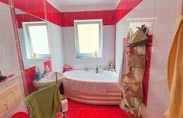 Apartament decomandat, 2 camere, etaj intermediar, la cheie! Zona Florilor!