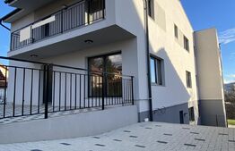 Casa cuplata, 225 mp utili, expunere sudica, Dambu Rotund