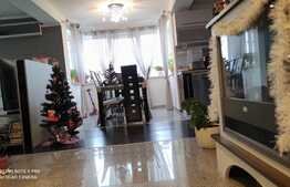 Apartament cu 3 camere si parcare in Buna ziua!