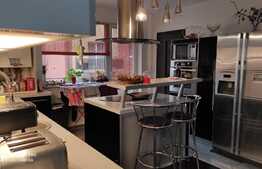 Apartament cu 3 camere si parcare in Buna ziua!