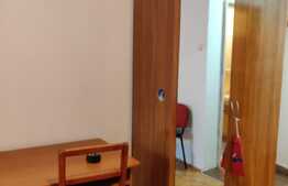 Garsoniera decomandata, 35 mp, recent renovata, zona Aleea Detunata