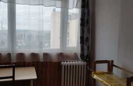 Garsoniera decomandata, 35 mp, recent renovata, zona Aleea Detunata