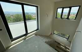 Casa cuplata, 175 mp utili, 600 mp teren, semifinisata, expunere sudica, panorama superba!!