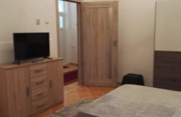 Apartament 2 camere, central, ideal pentru investitie