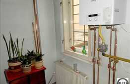 De vanzare apartament 4 camere, 150 mp in Centru. Boxa de depozitare inclusa!