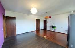 Oportunitate! 2 camere, finisat, parcare! Zona Vivo! Panorama deosebita!