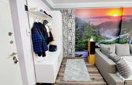 Apartament 3 camere, modern cu terasa, parcare, zona Teilor