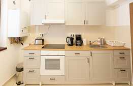 Apartament 2 camere, 55 mp, decomandat, zona Tractorul