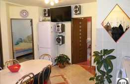 Apartament cu 3 camere, zona Florilor, 55 mp utili plus 2 balcoane