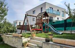 De vanzare casa individuala,210 mp utili, 500 mp teren,zona linistita,panorama deosebita