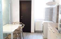 Apartament 3 camere, zona centru civic, prima inchiriere