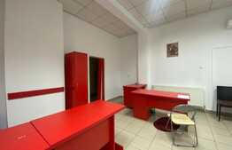 Spatii comerciale, 330 mp, vitrina imensa, parter+mezanin, ideal clinica