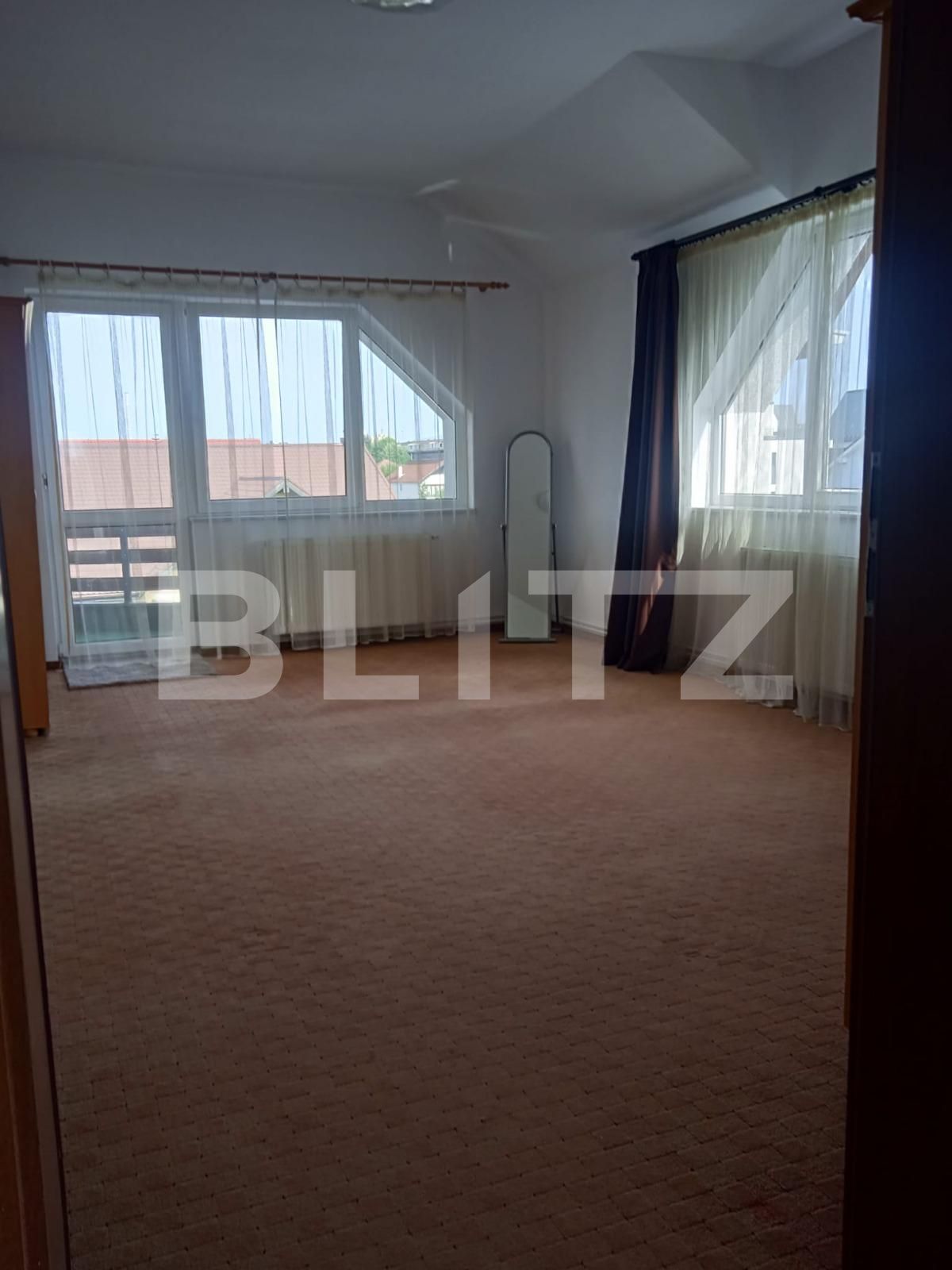 Apartament de închiriat 4+ camere Tractorul - 68898AI | BLITZ Brașov | Poza11