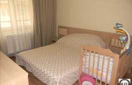 Vanzare apartament 2 camere, decomandat, 56 mp utili, zona Uliului, imobil nou