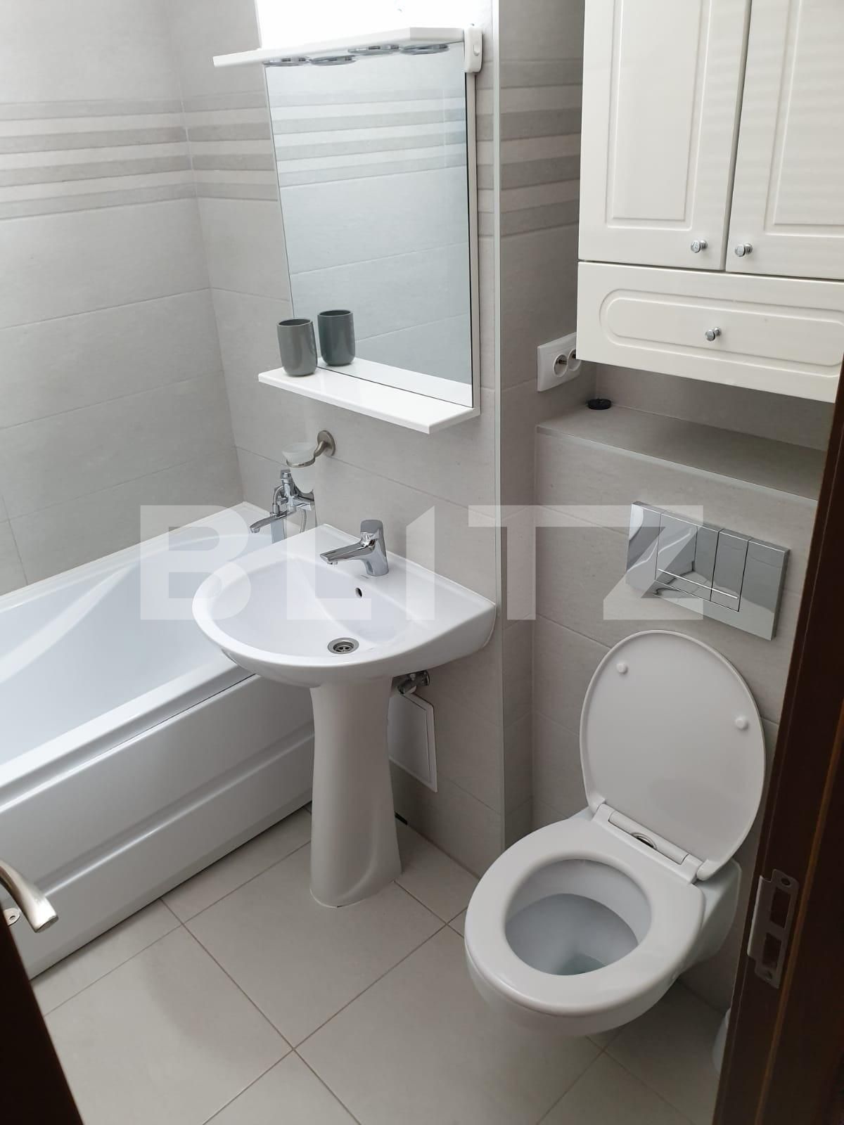 Apartament de închiriat 4 camere Centrul Civic - 68946AI | BLITZ Brașov | Poza8