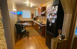 Apartament 3 camere, 70 mp, zona Tractorul